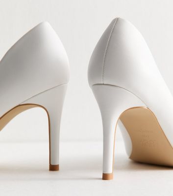 Wide Fit White Court Shoes New Look Wide Fit White Leather-Look