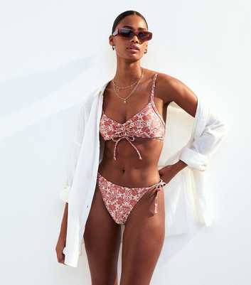 Pink Starfish Print Ruched Crop Bikini Top