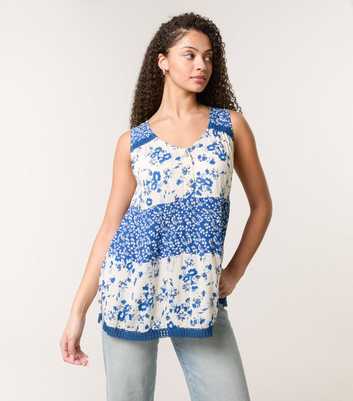 Blue Vanilla Blue Floral Print Crochet Trim Top