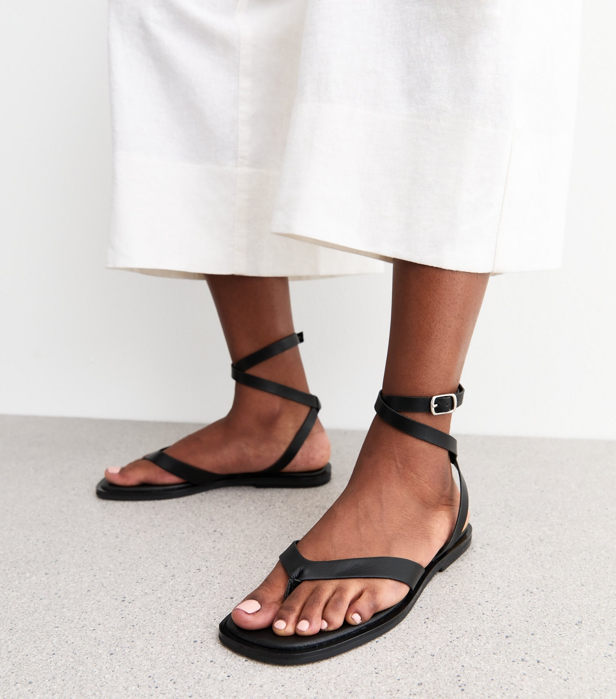 Women's Black Faux Leather Thong Strap Ankle Wrap Flat Sandals New Look