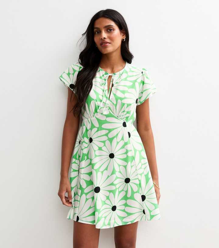 hot pink and green dress GREEN DAISY' Tie Shoulder Ruffle Dress – green & grae