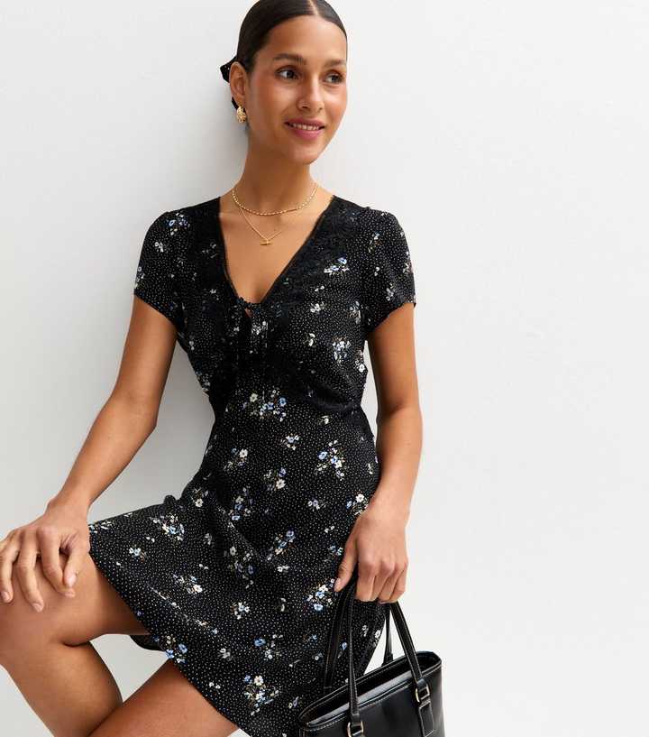 Black Floral Print Polka Dot Lace Trim Mini Dress