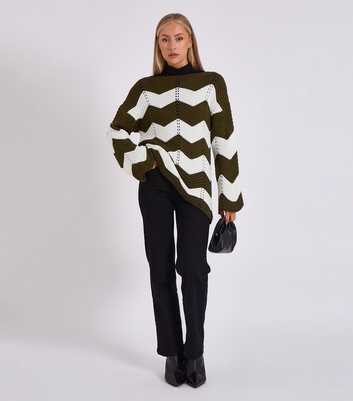 Gini London Khaki Zigzag Knit Top