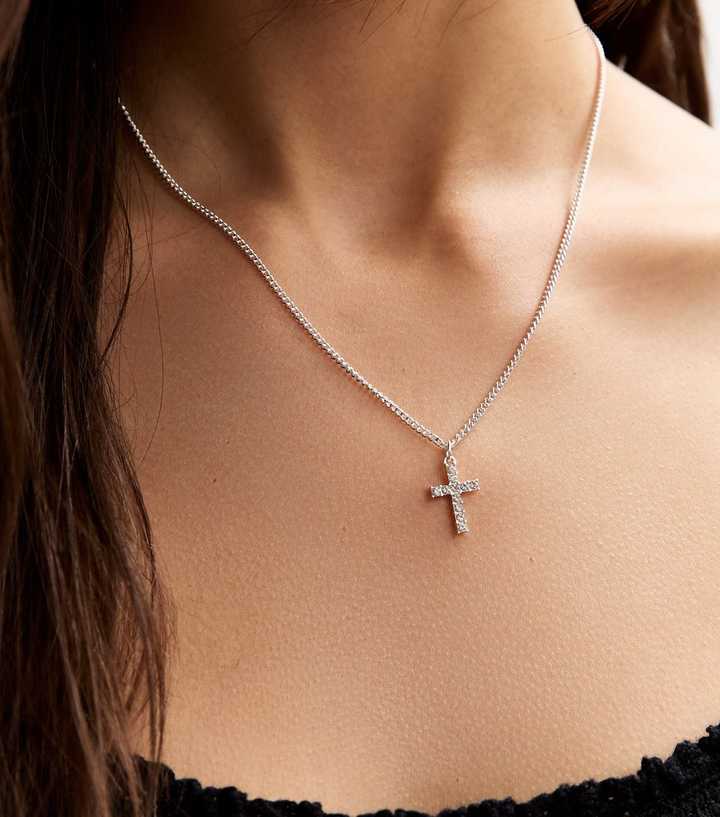 Silver Tone Cross Pendant Necklace