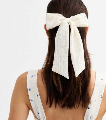 Cream Bow Appliqued Hair Band