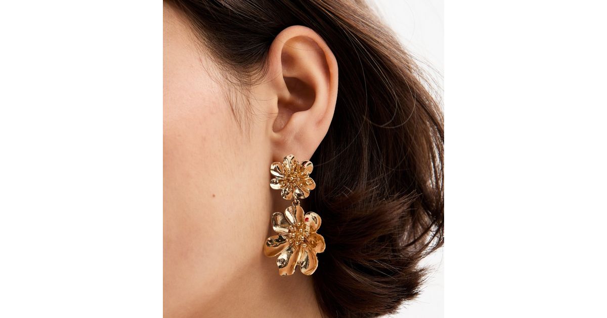 Eny Lee Parker Flower Drop Studs Gold