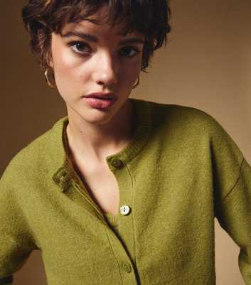 Green Crew Neck Knit Cardigan
