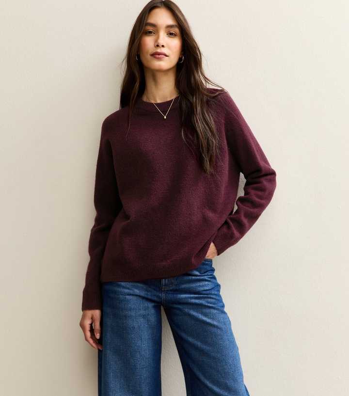 Burgundy Crew Neck Midweight Knit Jumper