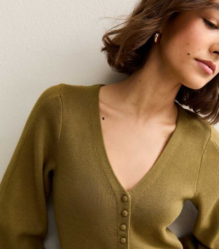 Light Khaki Compact Knit V-Neck Cardigan