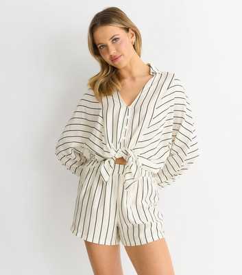 Gini London Cream Striped Elasticated Waist Shorts