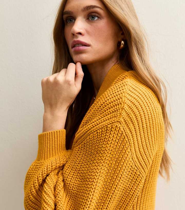 Dark Yellow Stitchy Knit Balloon Sleeve Cardigan