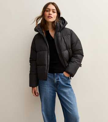 Petite Black Hooded Cropped Puffer Jacket
