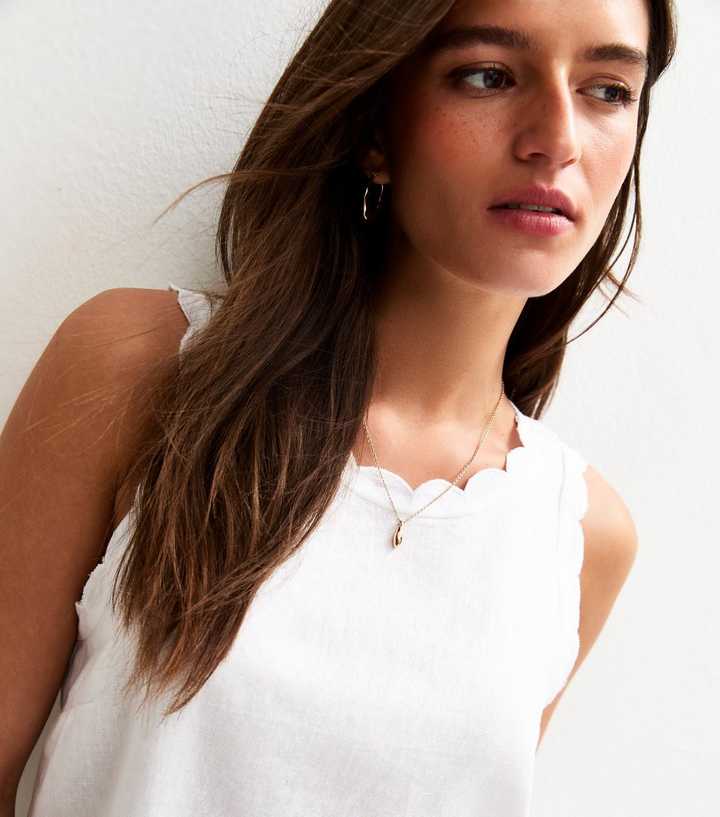 White Linen Blend Scalloped Edges Vest