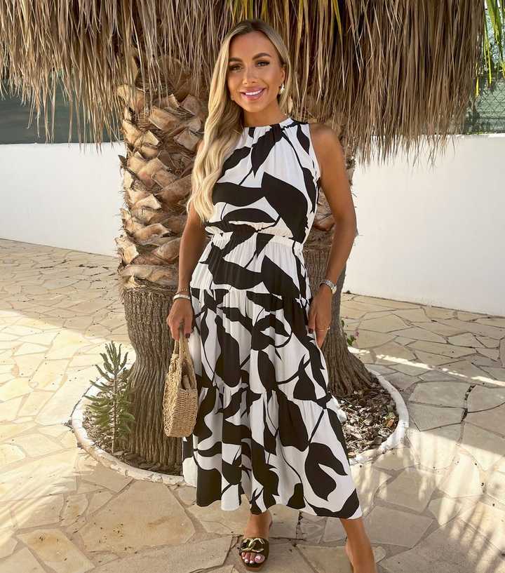 AX Paris Black Abstract Print Pleated Sleeveless Midi Dress | New Look