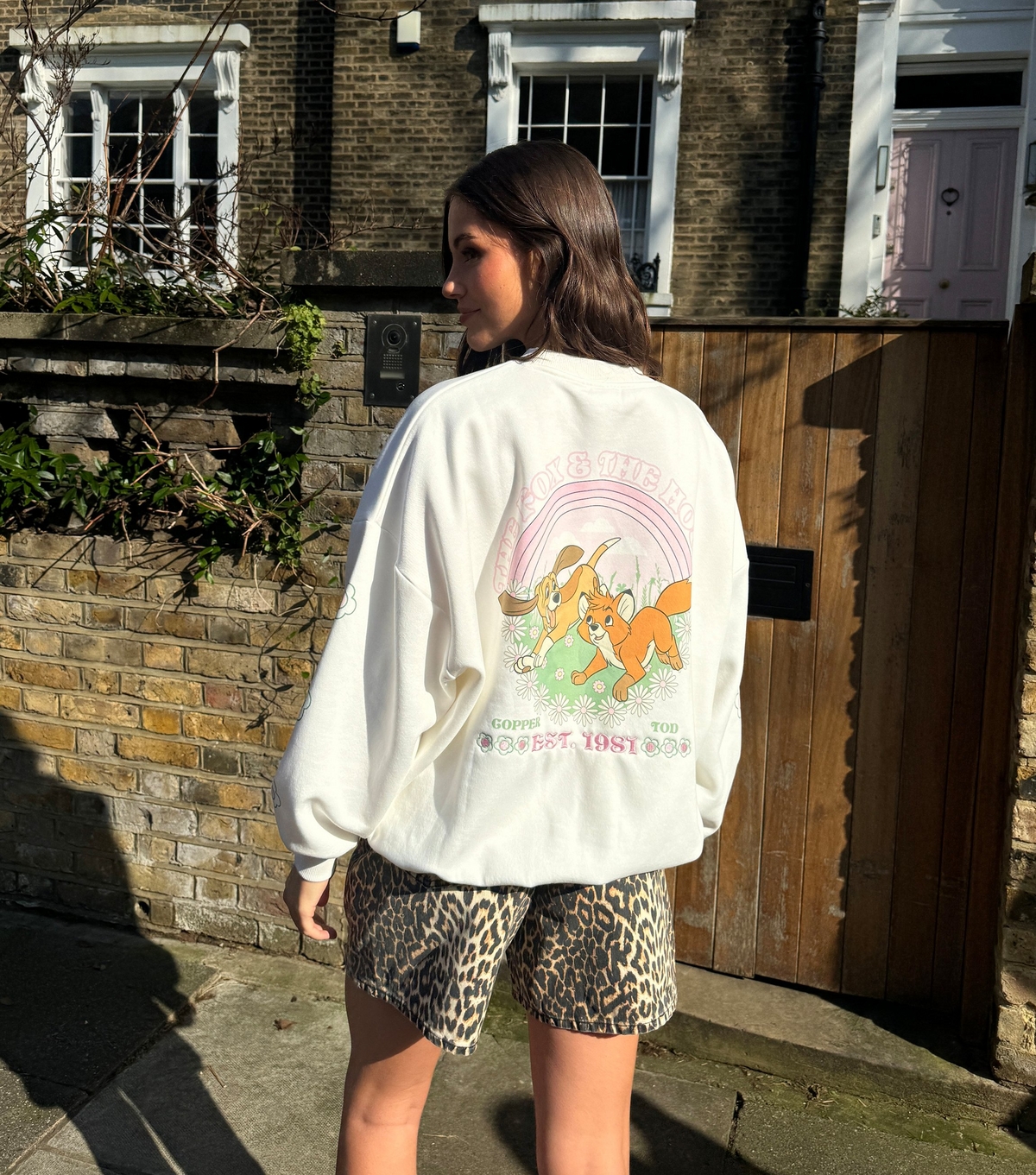 Women's White Fox The Hound Flower Sweatshirt Skinnydip New Look