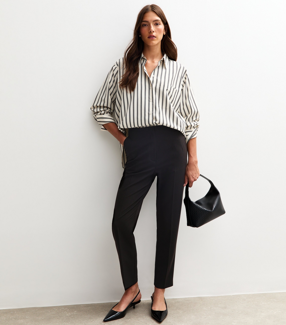 Women's Black Tapered Leg Tailored Trousers New Look