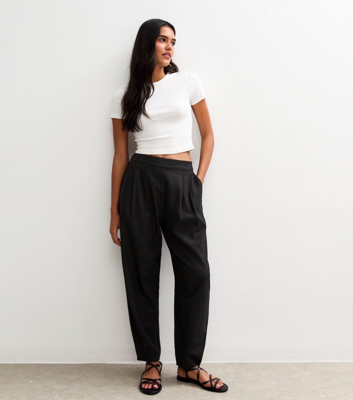 Women's Black Barrel Leg Linen Blend Trousers New Look