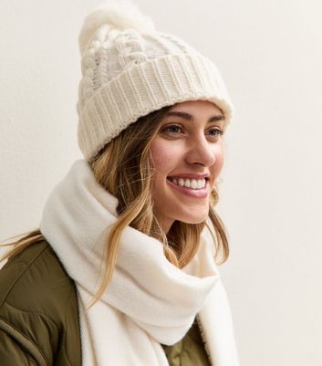 Cream Cable Knit Faux Fur Pom Pom Bobble Hat New Look