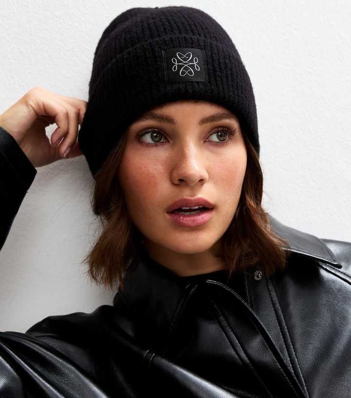 Black Ribbed Logo Tab Beanie