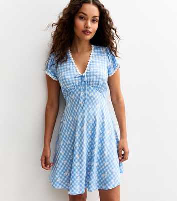 Petite Blue Floral Print Gingham Mini Smock Dress