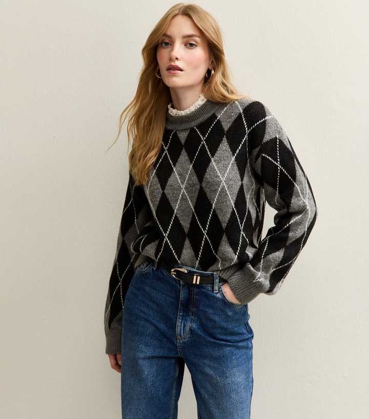 Grey Argyle Crew Neck Midweight Knit Jumper