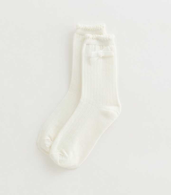 Cream Velour Bow Ankle Socks