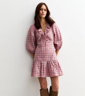 pink-check-print-ruffle-collar