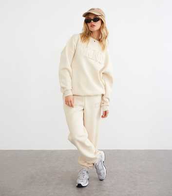 WKNDGIRL Cream Logo Appliqué Sweatshirt