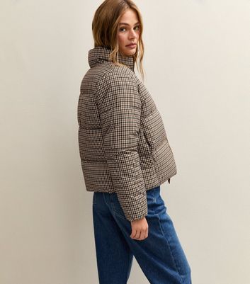 Brown Houndstooth Check Pattern Cropped Puffer Jacket | New Look