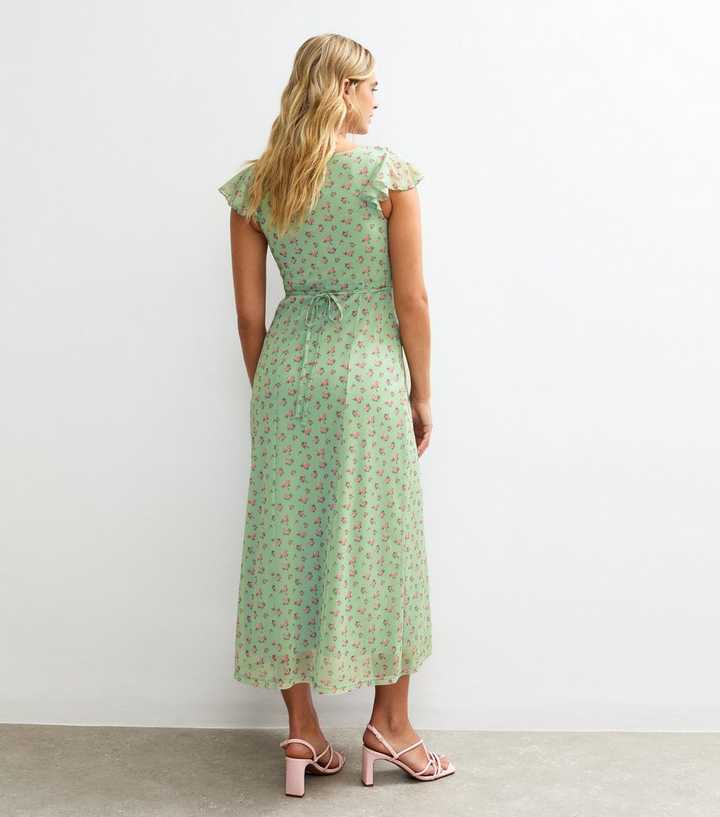 Maternity Green Ditsy Print Frill Sleeve V-Neck Midi Dress New Look