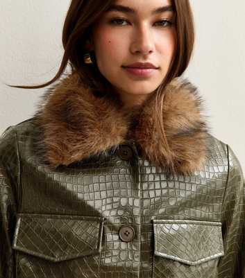 Green Faux Leather Crocodile Embossed Long Sleeve Jacket