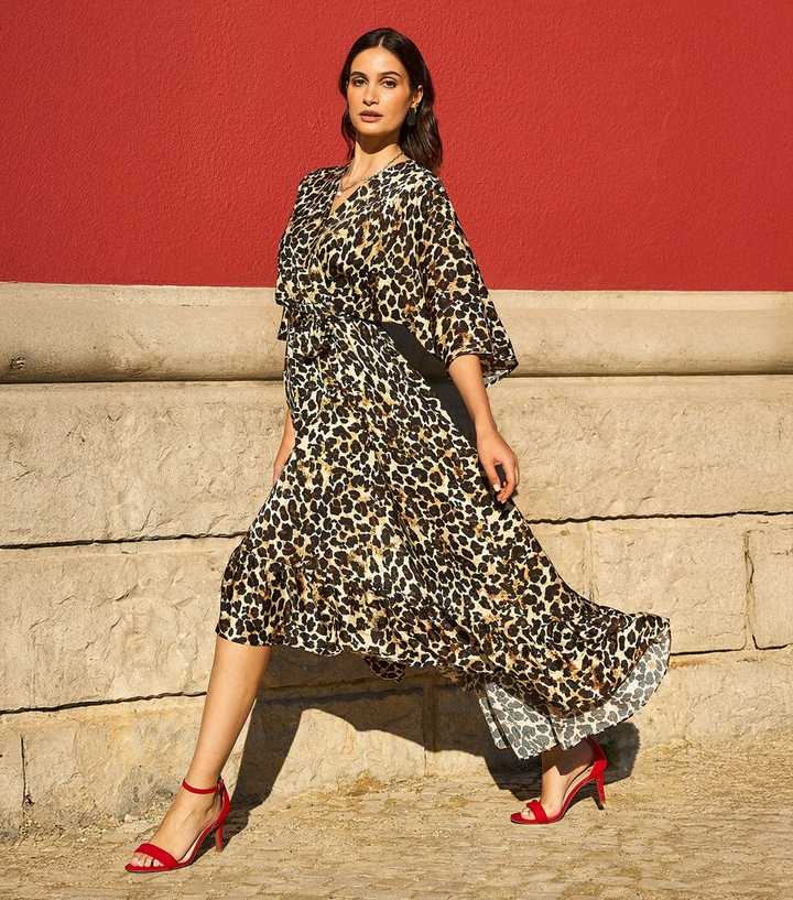 Yumi Brown Leopard Print High-Low Tiered Hem Midi Dress