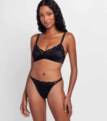Dorina Black Shiny Lace Trimmed Bralette