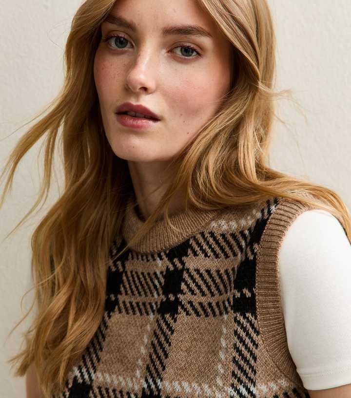 Brown Checked Sleeveless Jumper
