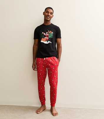 Red Regular Santa Print Top and Tapered Bottoms Pyjama Set