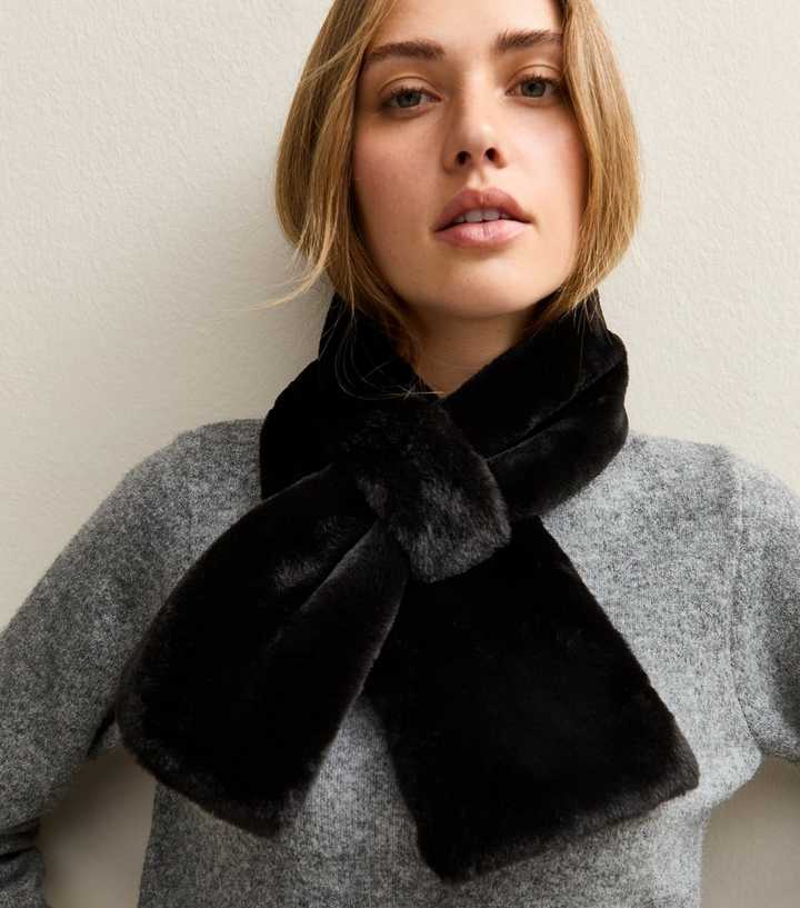 Black Faux Fur Neck Scarf