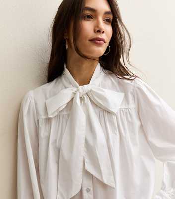 White Poplin Cotton Pussybow Neck Long Sleeve Blouse