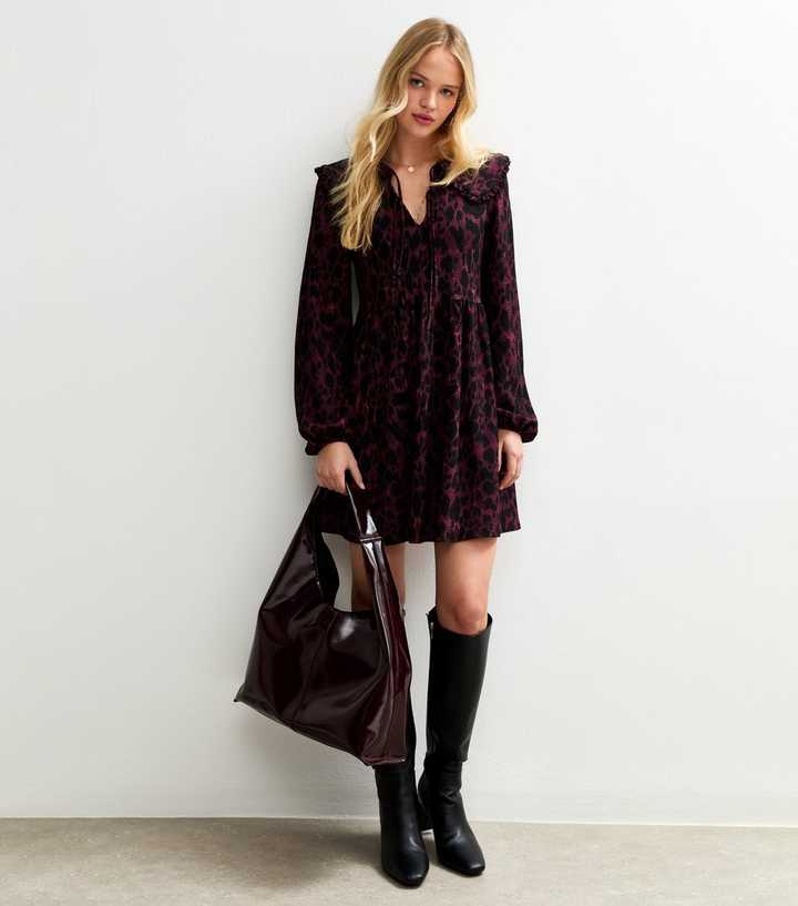 open lace back dress Matilda Oversized Animal Print main image 0