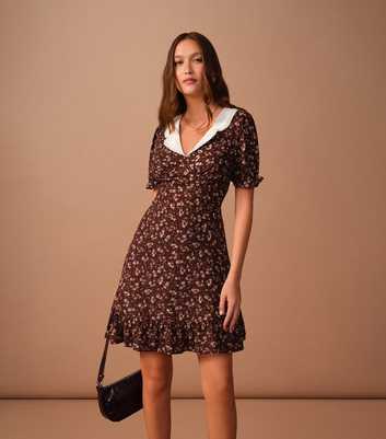 Red Floral Print Contrast Collar Mini Dress