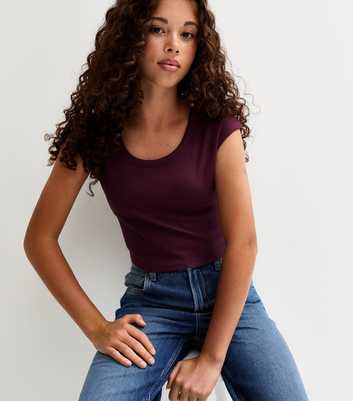 Girls Burgundy Scoop Neck Ribbed T-Shirt