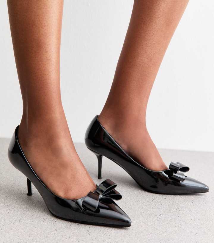 Black Faux Patent Leather Bow Front Kitten Heel Court Shoes