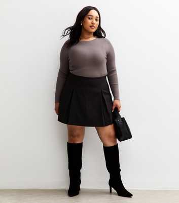 Curves Black Pleated Skort