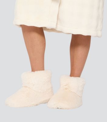 Loungeable Cream Faux Sherpa Lined Slipper Boots