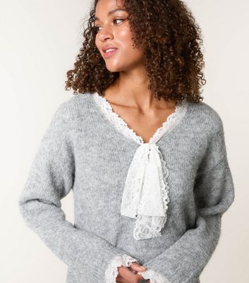 blue-vanilla-grey-lace-trim-