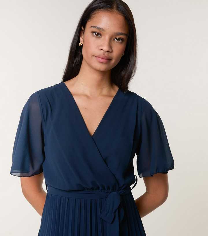 sachin and babi light blue dress INSPIRE CHIC Women's V Neck 3/4 Sleeves High Low Chiffon Midi Dress M Navy  Blue main image 1