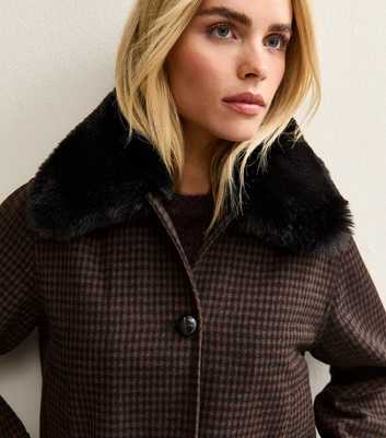 Petite Brown Check Fluffy Collar Jacket