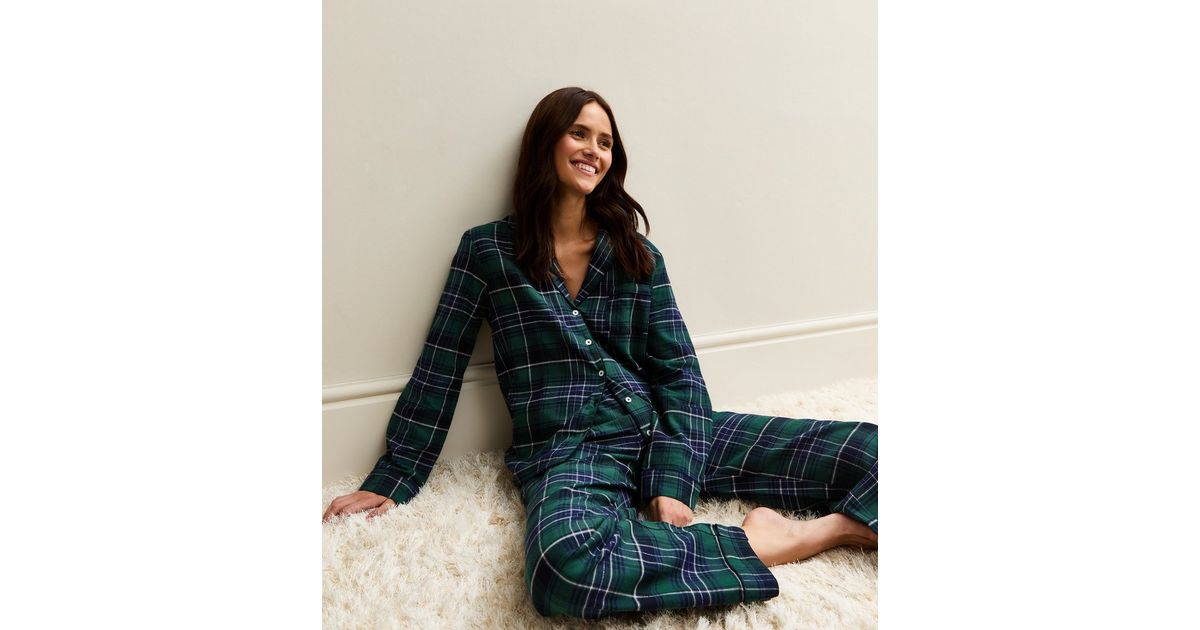 Green Woven Check Pattern Revere Collar Pyjama Set | New Look
