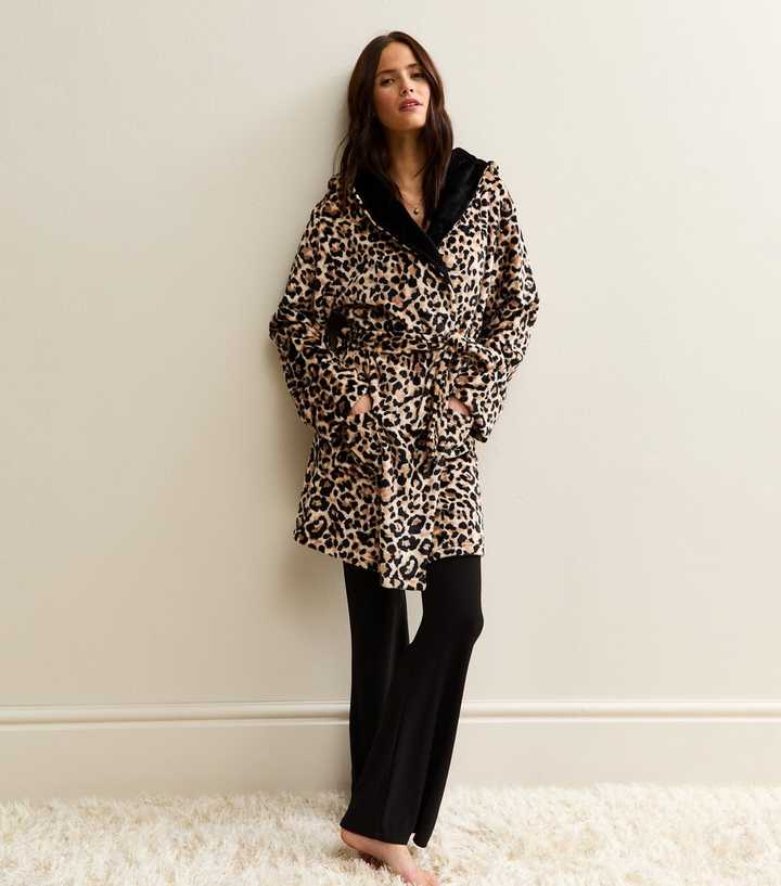Brown Borg Texture Leopard Print Robe