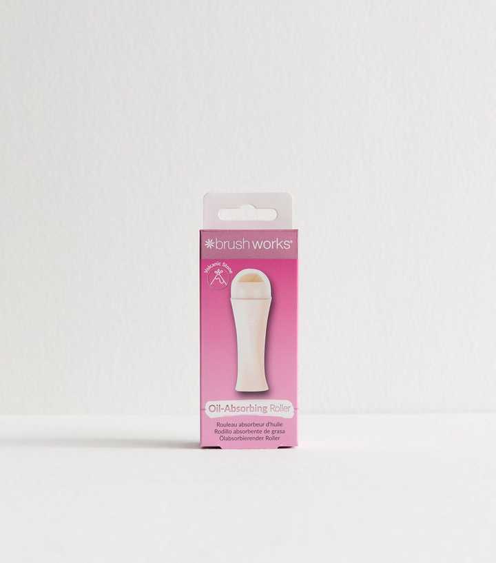 Brushworks Light Pink Oil Absorbing Roller