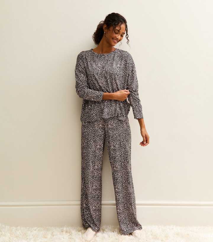 Brown Leopard Print Long Sleeve Top and Trousers Pyjama Set